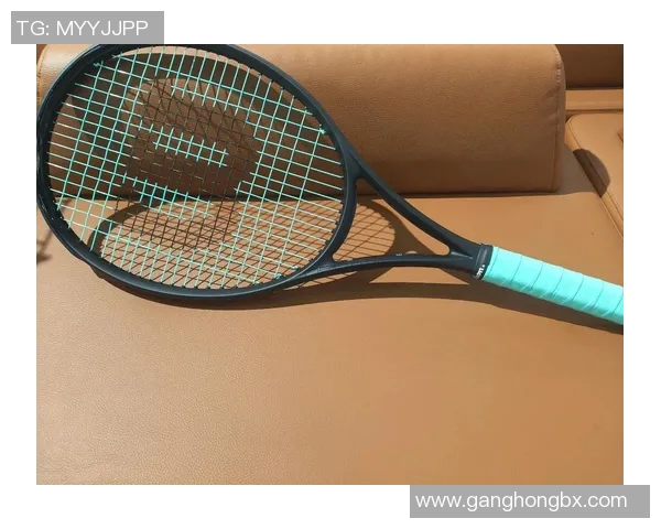 网球装备选购指南：必备护具推荐与使用技巧分享